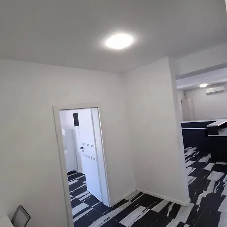 Aviatoriap2e7 Apartment *